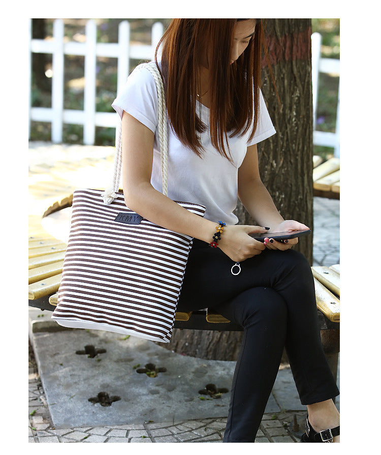 casual summer beach tote bag