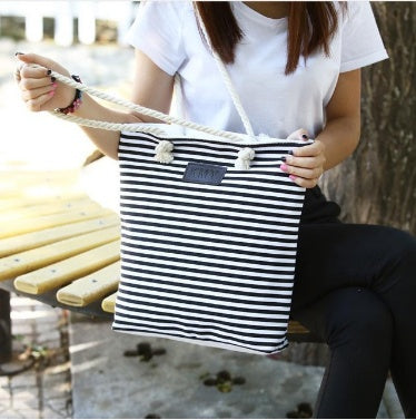casual summer beach tote bag