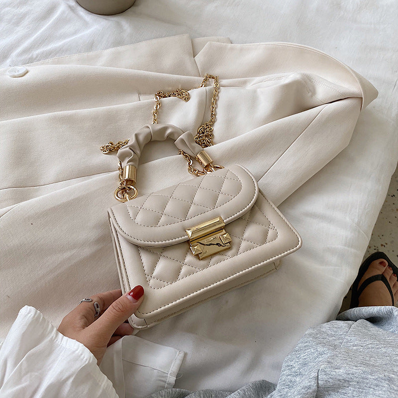 ladies chain messenger bag